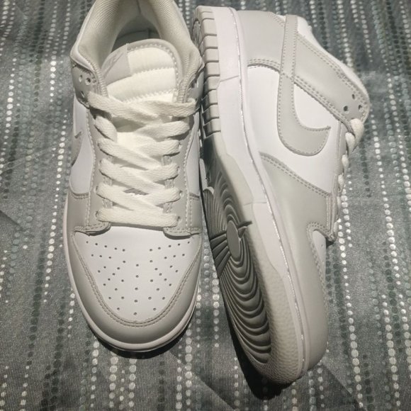 Nike Dunk Low in Grey Fog